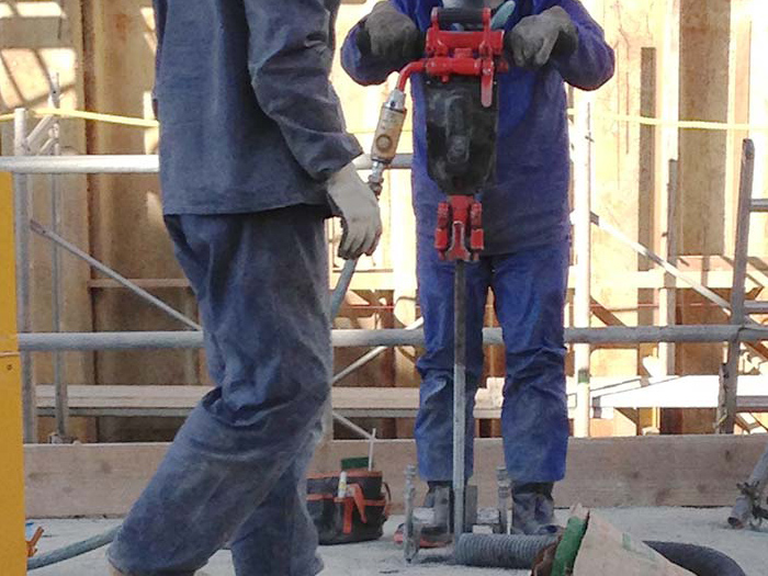 斫り（はつり）･解体工事